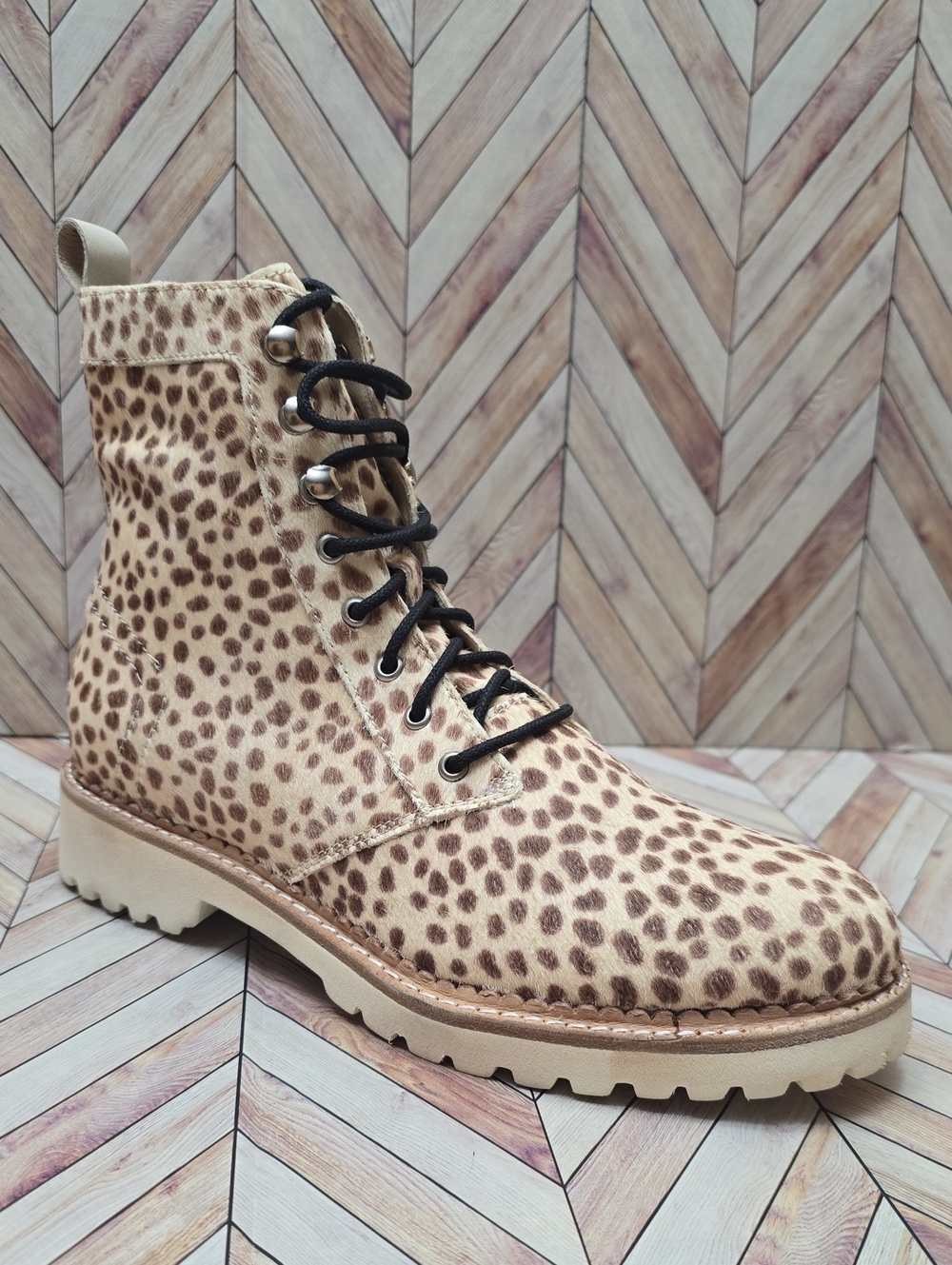 Dolce Vita AVENA combat boot